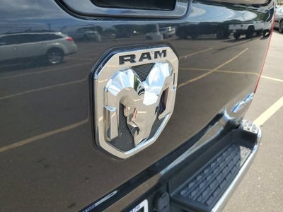 2019 RAM 1500 Big Horn/Lone Star Crew Cab 4x4 5'7' Box