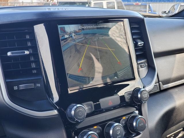 2022 RAM 1500 Big Horn Crew Cab 4x4 6'4' Box