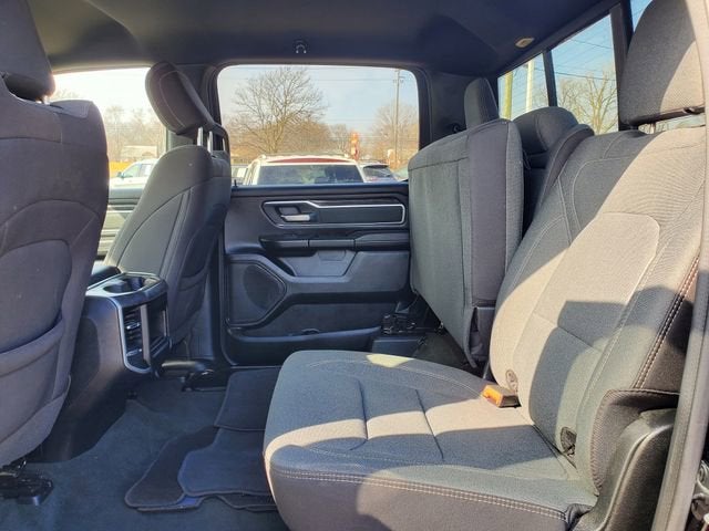 2022 RAM 1500 Big Horn Crew Cab 4x4 6'4' Box