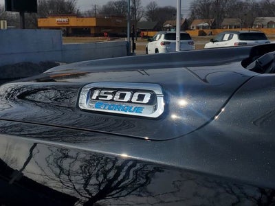 2022 RAM 1500 Big Horn Crew Cab 4x4 6'4' Box