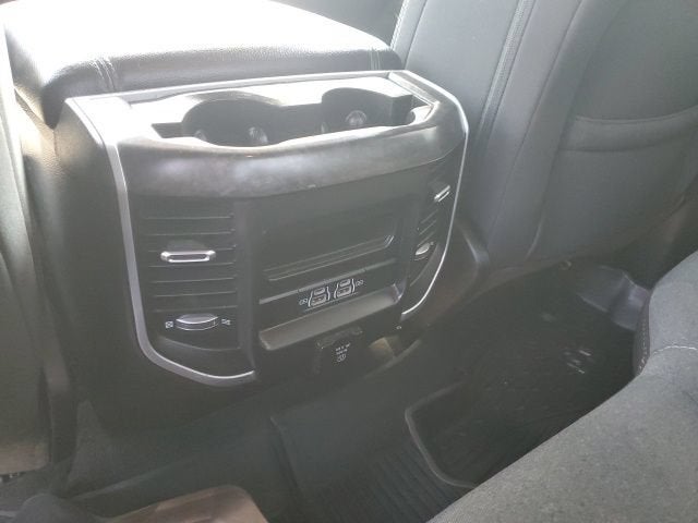 2022 RAM 1500 Big Horn Quad Cab 4x4 6'4' Box