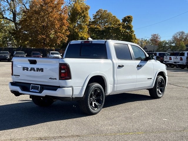 2026 RAM 1500 Big Horn Crew Cab 4x4 5'7' Box