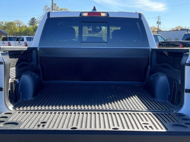 2026 RAM 1500 Big Horn Crew Cab 4x4 5'7' Box