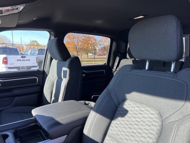 2026 RAM 1500 Big Horn Crew Cab 4x4 5'7' Box