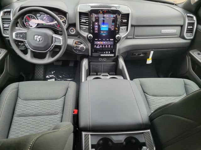 2027 RAM Ram 1500 RAM 1500 BIG HORN CREW CAB 4X4 5'7' BOX