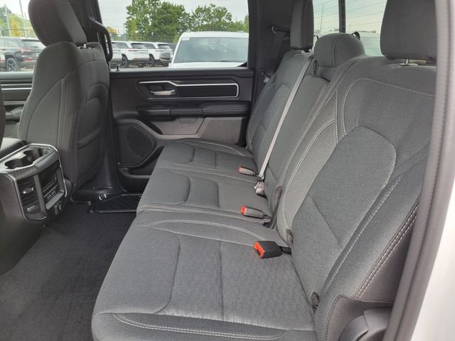 2027 RAM Ram 1500 RAM 1500 BIG HORN CREW CAB 4X4 5'7' BOX