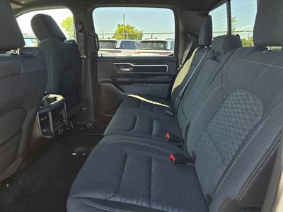 2027 RAM Ram 1500 RAM 1500 BIG HORN CREW CAB 4X4 5'7' BOX