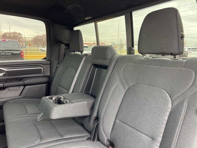 2026 RAM 1500 Big Horn Crew Cab 4x4 5'7' Box