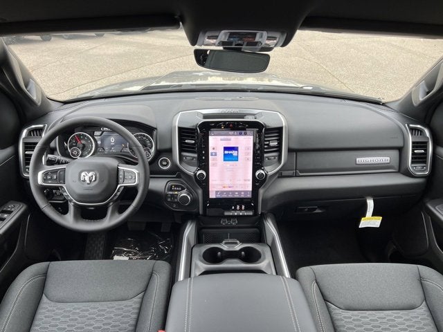 2026 RAM 1500 Big Horn Crew Cab 4x4 5'7' Box