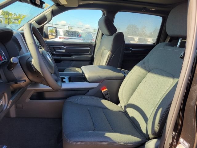 2027 RAM Ram 1500 RAM 1500 BIG HORN CREW CAB 4X4 5'7' BOX