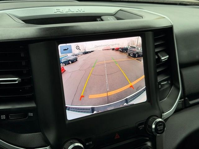 2022 RAM 1500 Big Horn Crew Cab 4x4 5'7' Box