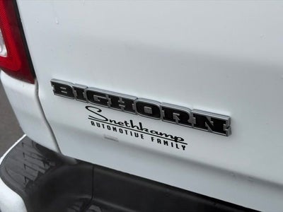 2022 RAM 1500 Big Horn Crew Cab 4x4 5'7' Box