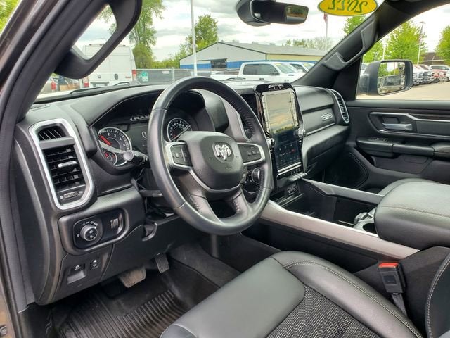 2022 RAM 1500 Big Horn Crew Cab 4x4 5'7' Box