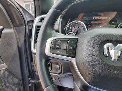 2022 RAM 1500 Big Horn Crew Cab 4x4 5'7' Box