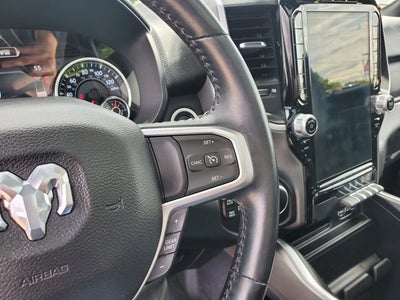 2022 RAM 1500 Big Horn Crew Cab 4x4 5'7' Box