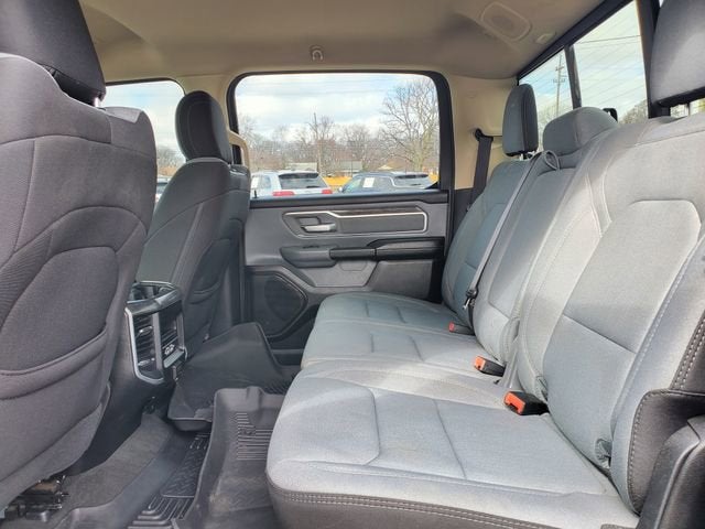 2020 RAM 1500 Big Horn Crew Cab 4x4 5'7' Box