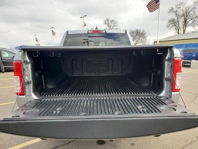 2020 RAM 1500 Big Horn Crew Cab 4x4 5'7' Box