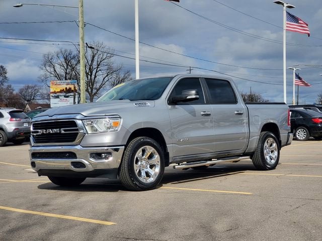 2020 RAM 1500 Big Horn Crew Cab 4x4 5'7' Box