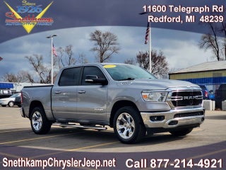 2020 RAM 1500 Big Horn Crew Cab 4x4 5'7' Box