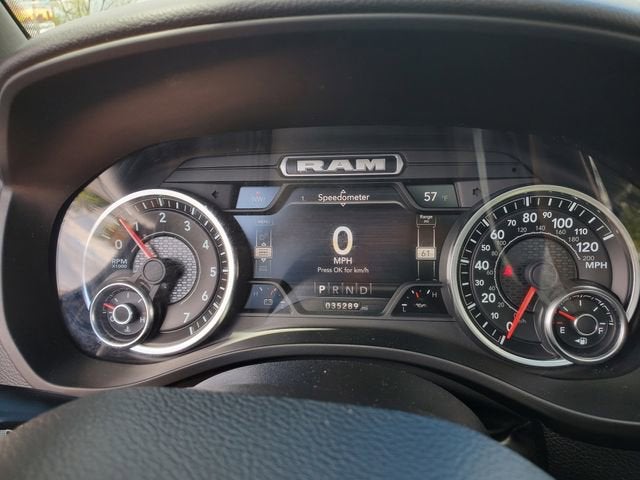 2022 RAM 1500 Big Horn Crew Cab 4x4 5'7' Box