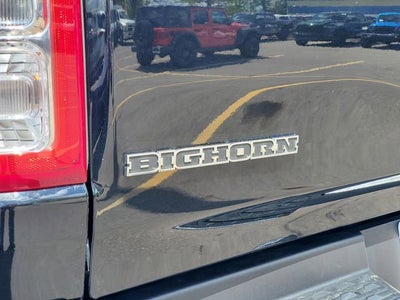 2022 RAM 1500 Big Horn Crew Cab 4x4 5'7' Box