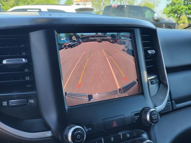 2022 RAM 1500 Big Horn Crew Cab 4x4 5'7' Box