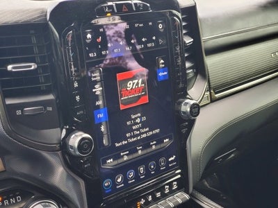 2020 RAM 1500 Limited Crew Cab 4x4 5'7' Box