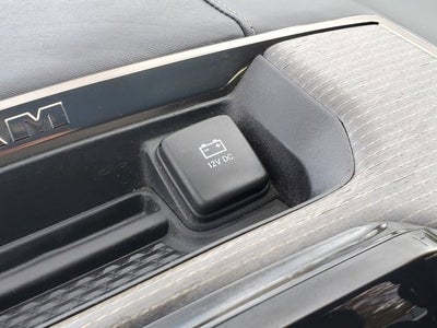 2020 RAM 1500 Limited Crew Cab 4x4 5'7' Box