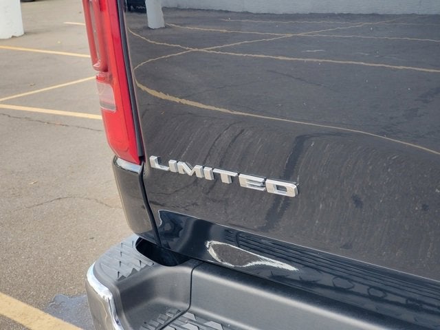 2020 RAM 1500 Limited Crew Cab 4x4 5'7' Box