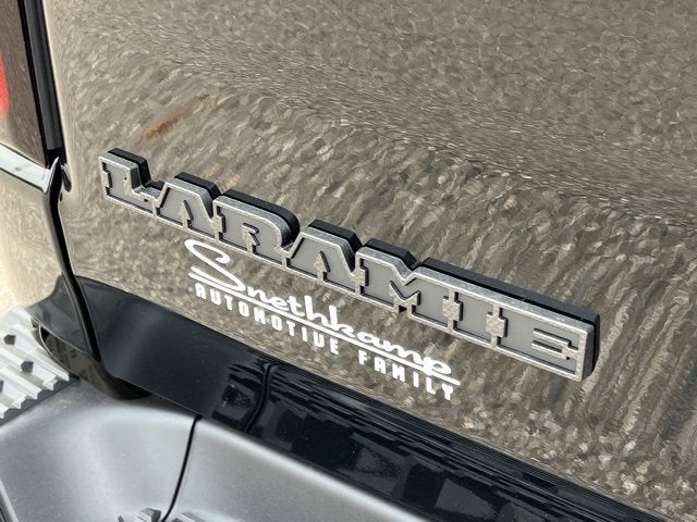 2026 RAM 1500 Laramie Crew Cab 4x4 5'7' Box