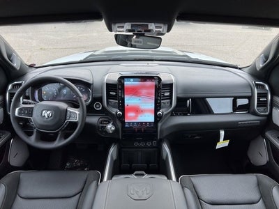 2026 RAM 1500 Laramie Crew Cab 4x4 5'7' Box