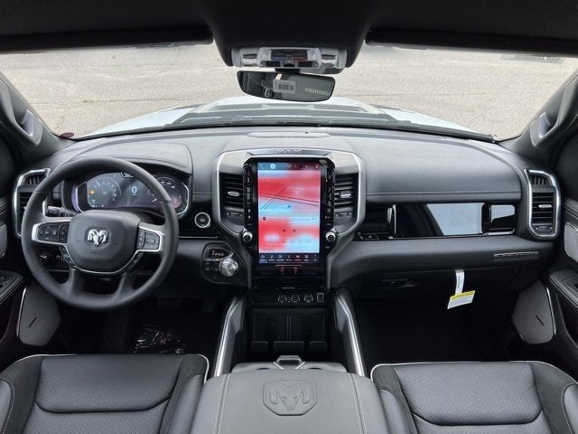 2026 RAM 1500 Laramie Crew Cab 4x4 5'7' Box