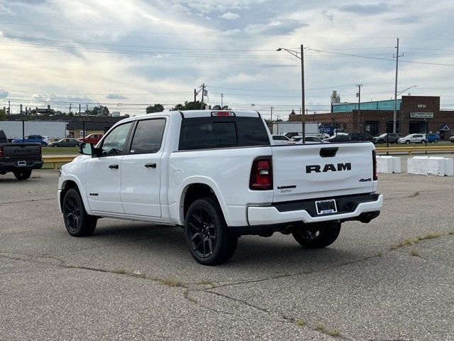2026 RAM 1500 Laramie Crew Cab 4x4 5'7' Box
