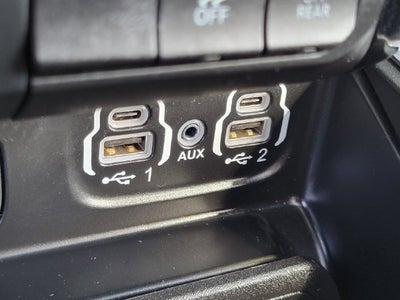 2024 RAM 1500 Laramie Crew Cab 4x4 5'7' Box
