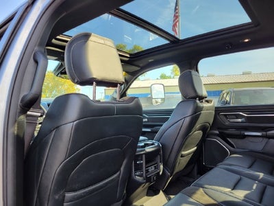 2024 RAM 1500 Laramie Crew Cab 4x4 5'7' Box