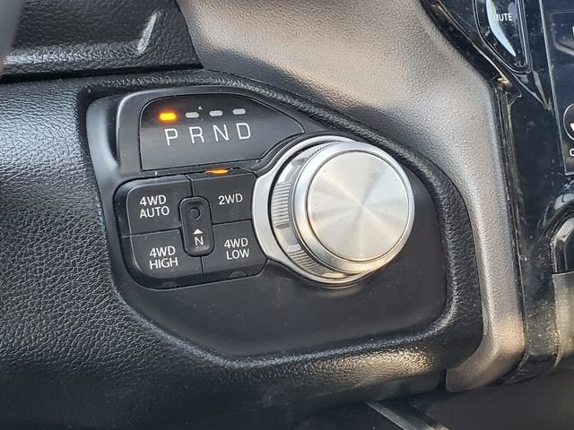 2021 RAM 1500 Laramie Crew Cab 4x4 5'7' Box