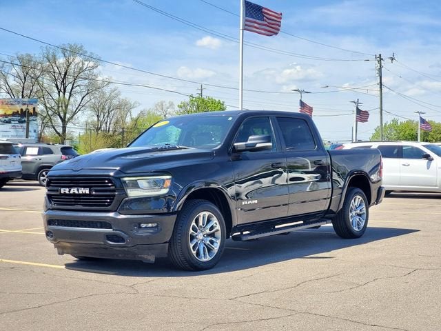 2021 RAM 1500 Laramie Crew Cab 4x4 5'7' Box