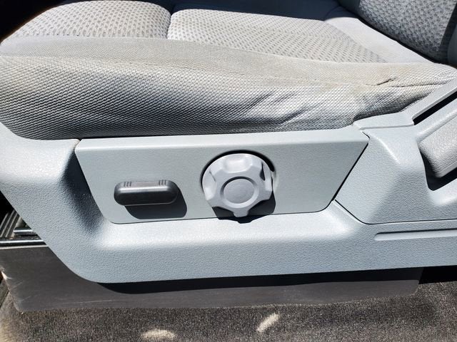 2013 Ford F-150 Base