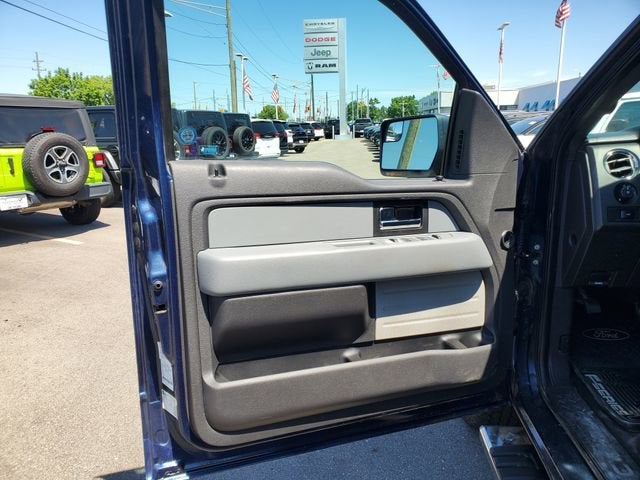 2013 Ford F-150 Base