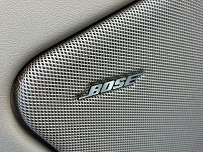 2004 Cadillac Escalade Standard