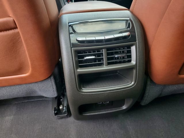 2024 Cadillac XT5 FWD Premium Luxury