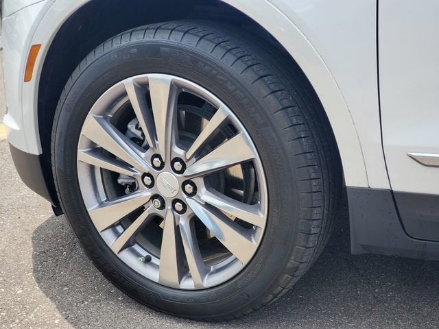 2024 Cadillac XT5 FWD Premium Luxury