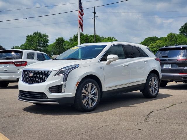 2024 Cadillac XT5 FWD Premium Luxury