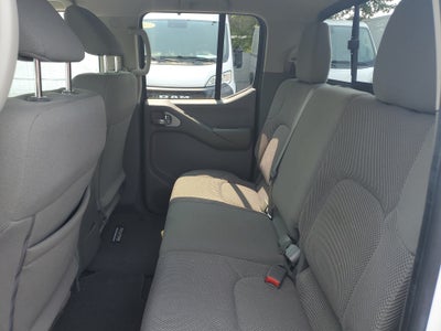 2021 Nissan Frontier Crew Cab SV 4x4