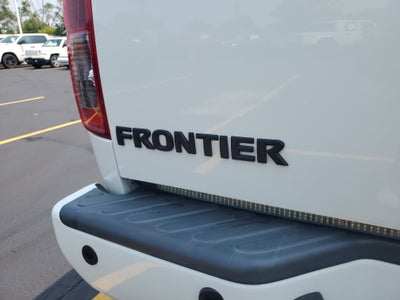 2021 Nissan Frontier Crew Cab SV 4x4