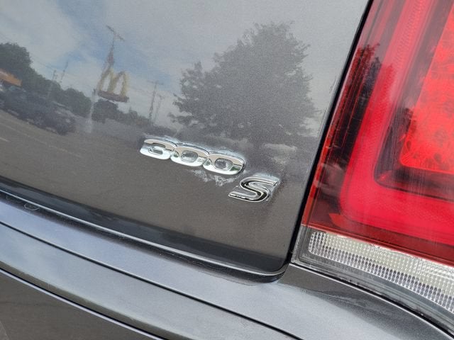 2016 Chrysler 300 300S