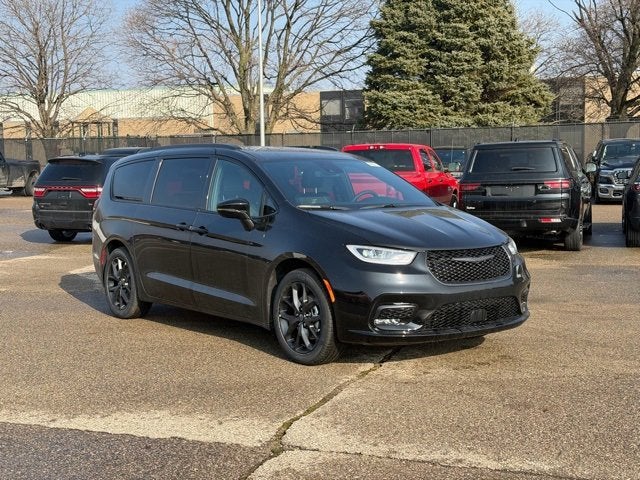 2026 Chrysler Pacifica PACIFICA SELECT