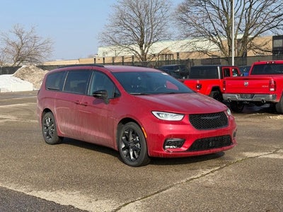 2026 Chrysler Pacifica PACIFICA SELECT