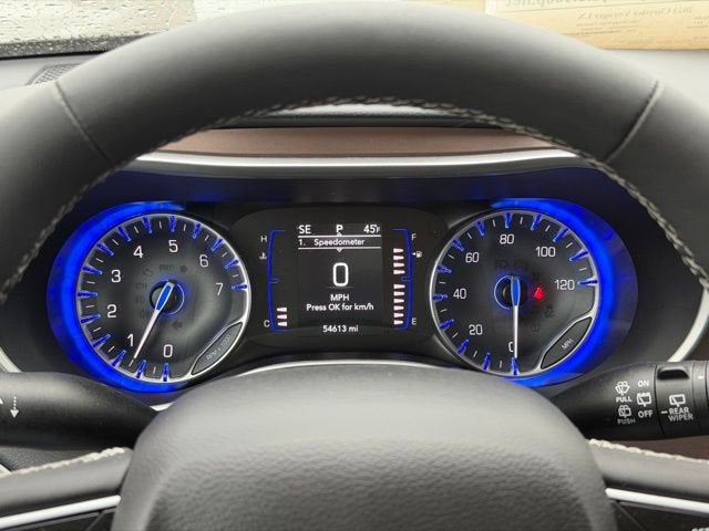 2023 Chrysler Voyager LX