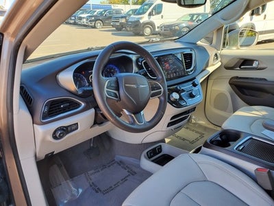 2018 Chrysler Pacifica Touring L Plus